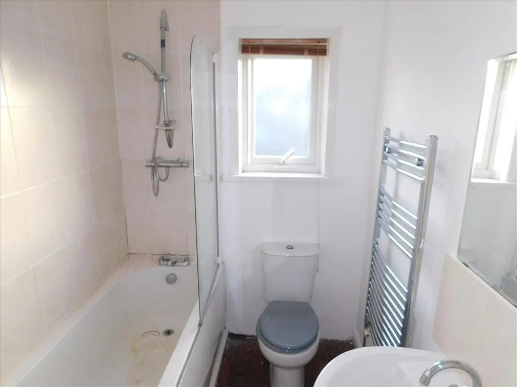 2 bed Terraced
