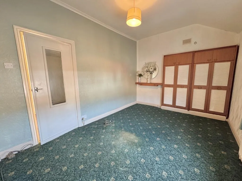 3 bed Terraced