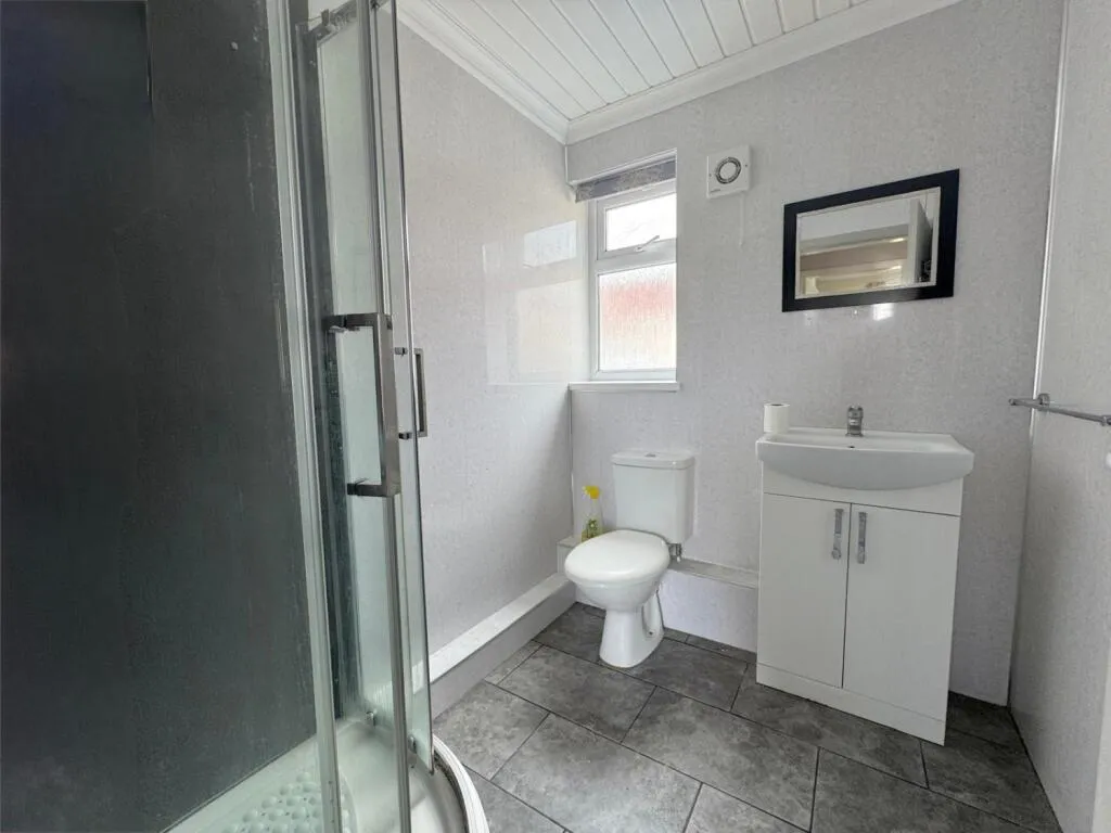 2 bed Terraced
