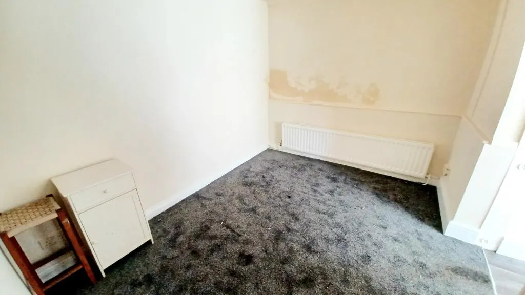 4 bed Commercial Property
