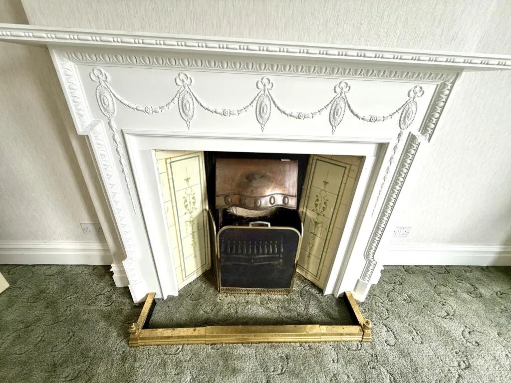 5 bed Semi-Detached