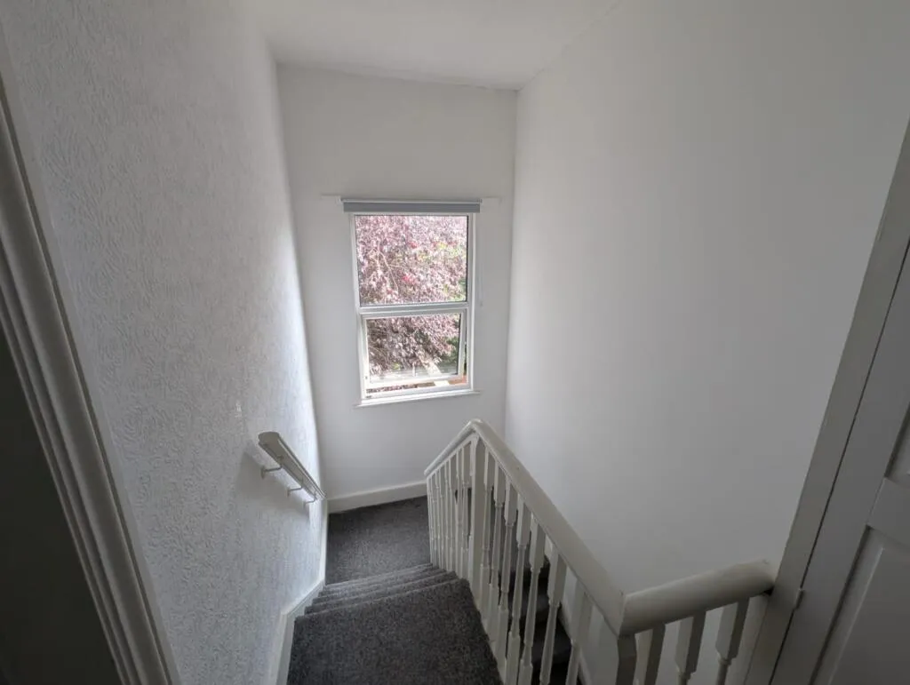7 bed Terraced