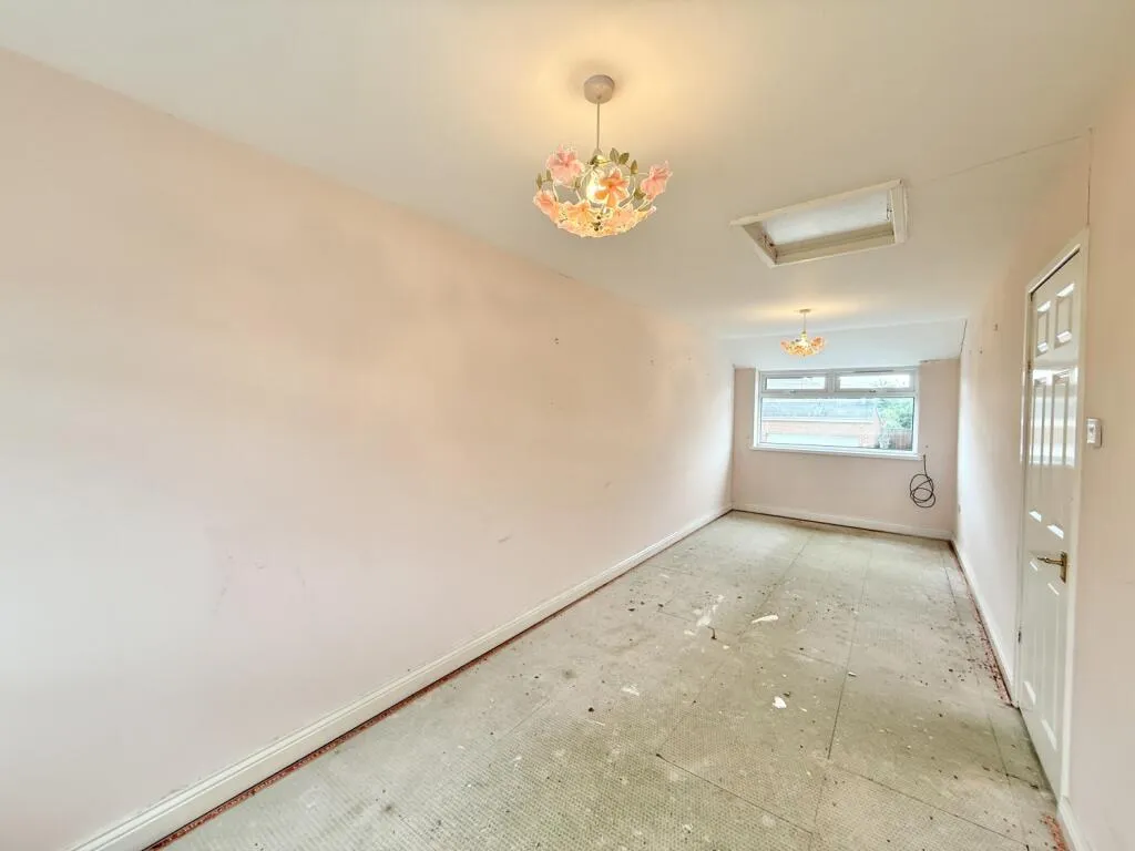 3 bed Semi-Detached
