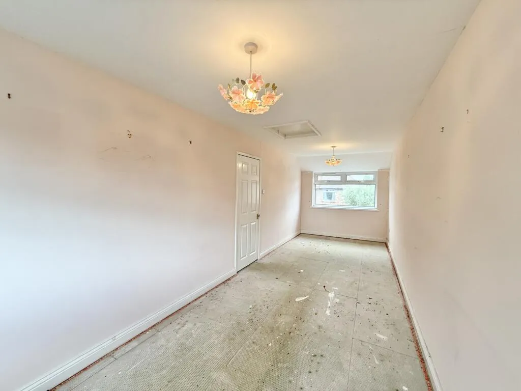 3 bed Semi-Detached