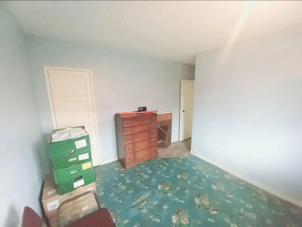4 bed Terraced