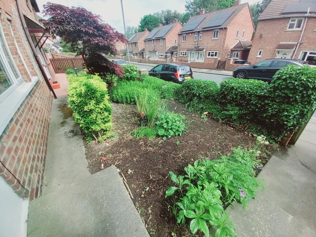 4 bed Terraced