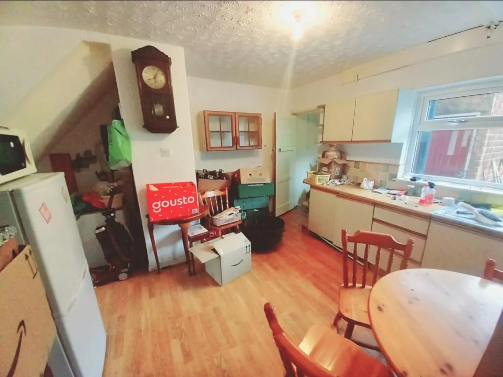 4 bed Terraced