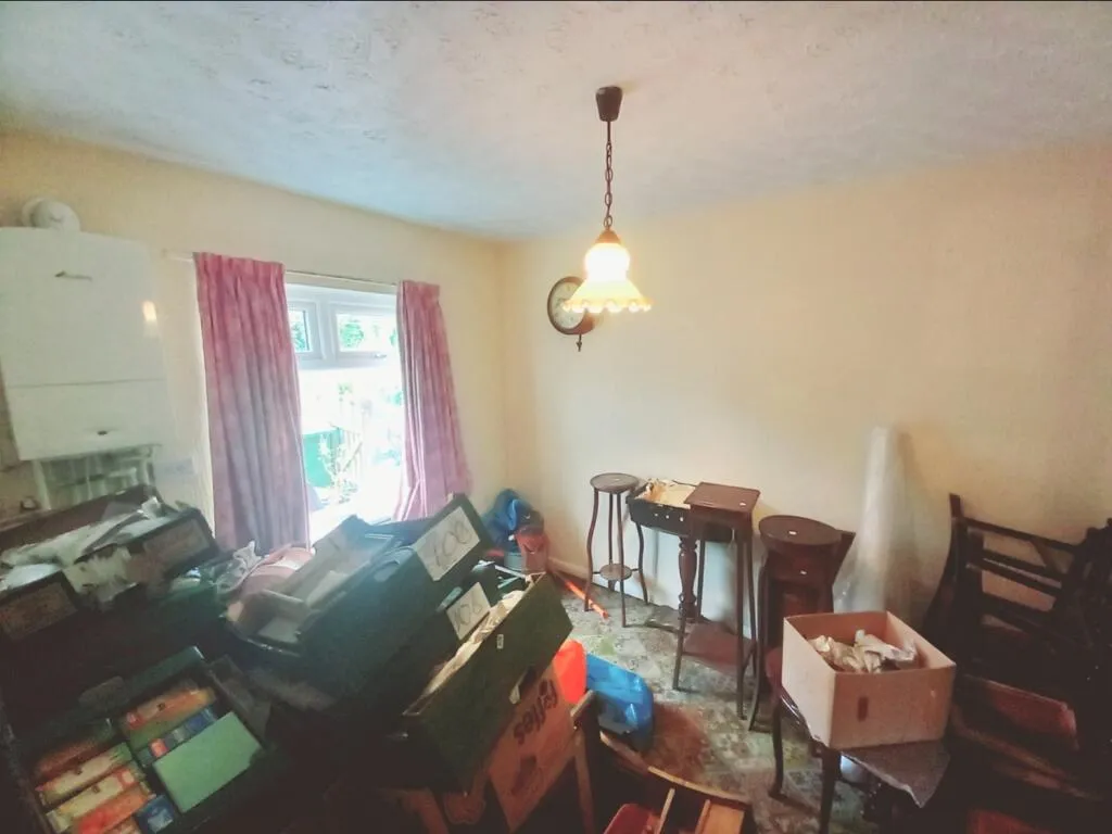 4 bed Terraced