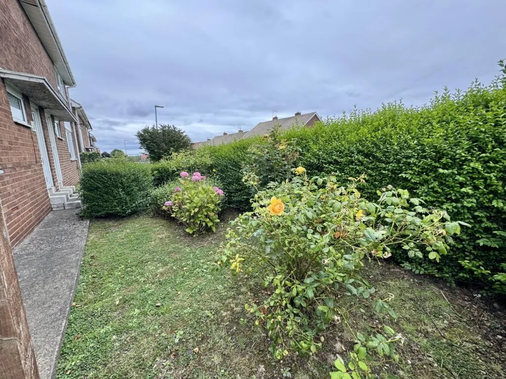 2 bed Semi-Detached
