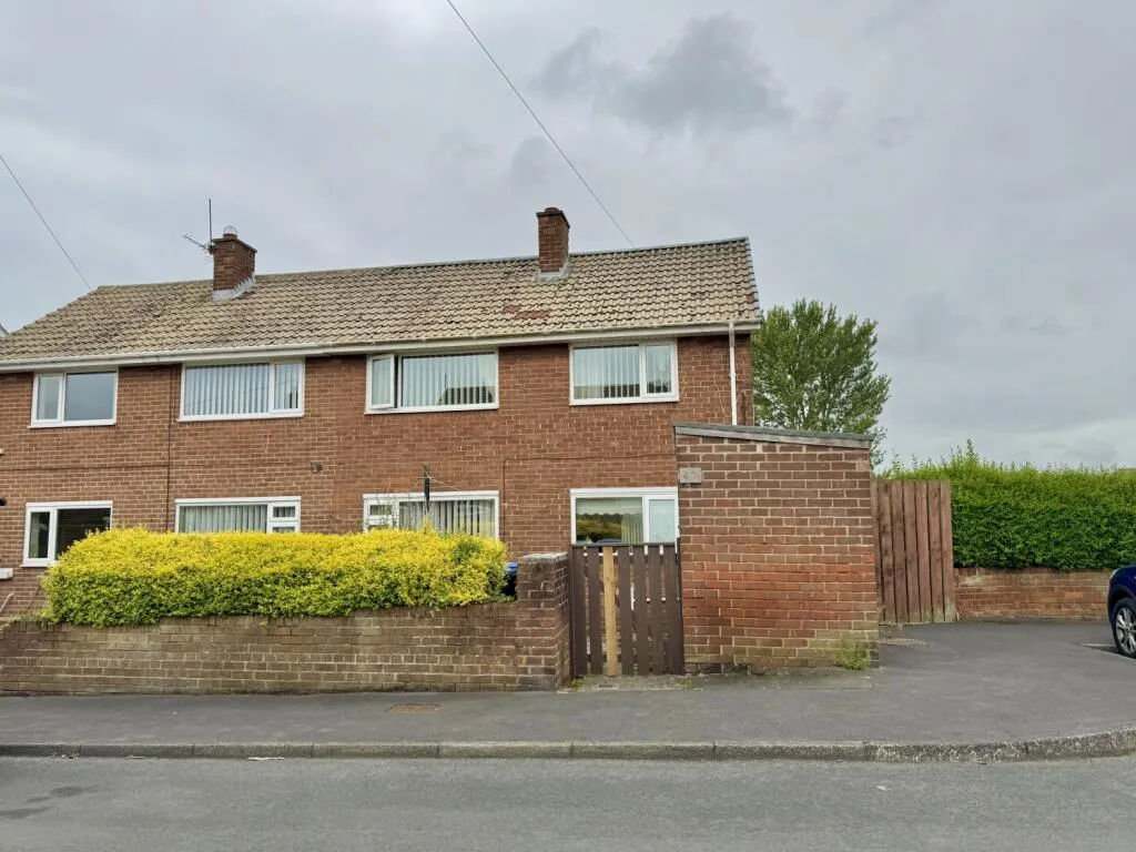 2 bed Semi-Detached