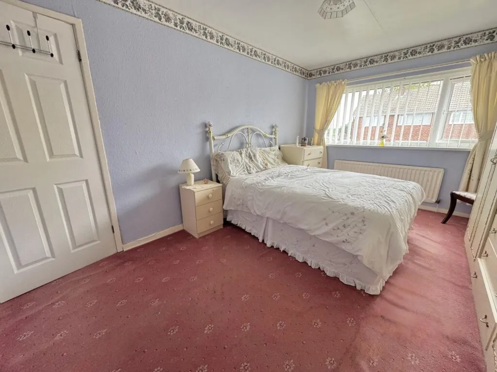 2 bed Semi-Detached