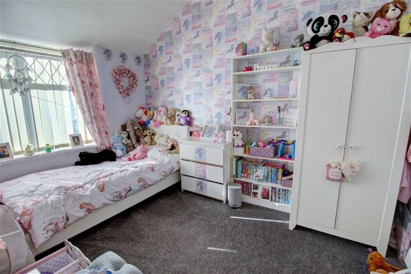 3 bed Terraced House For Auction