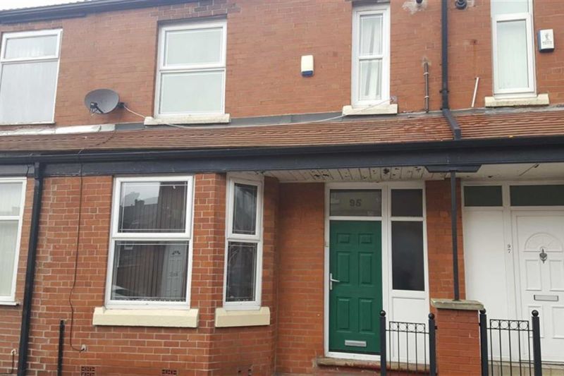4 bed Terraced House For Auction