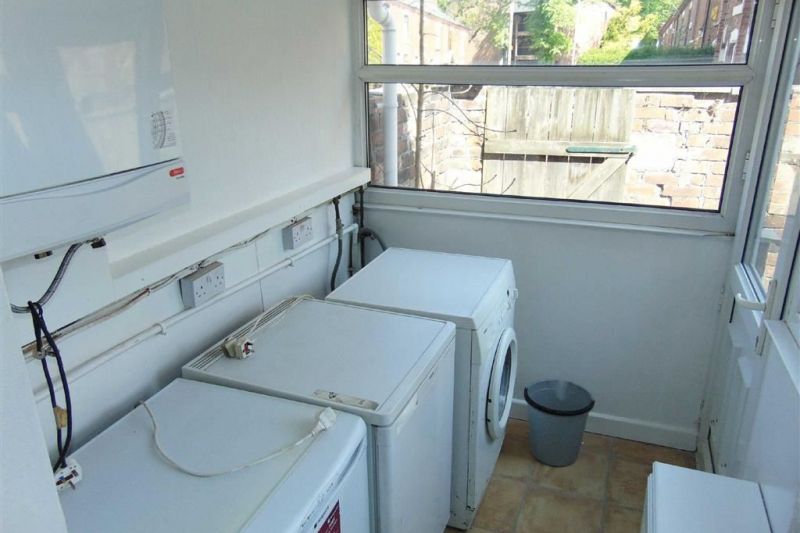 2 bed End Terrace House For Auction