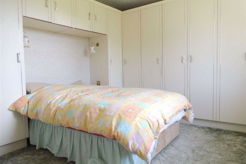 3 bed Detached House For Auction