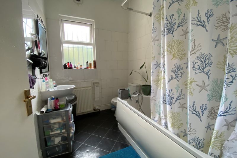 7 bed Residential Investment For Auction
