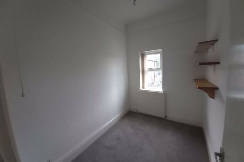 4 bed Detached House For Auction