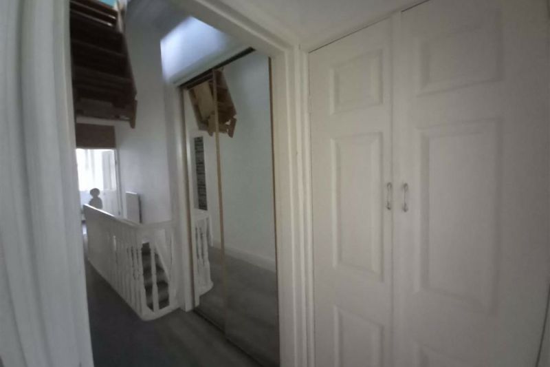 4 bed Detached House For Auction