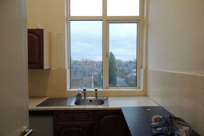 1 bed Flat For Auction