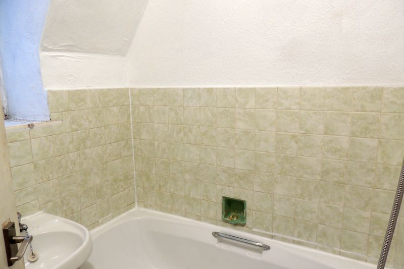 1 bed Flat For Auction
