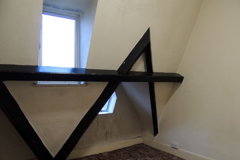 1 bed Flat For Auction