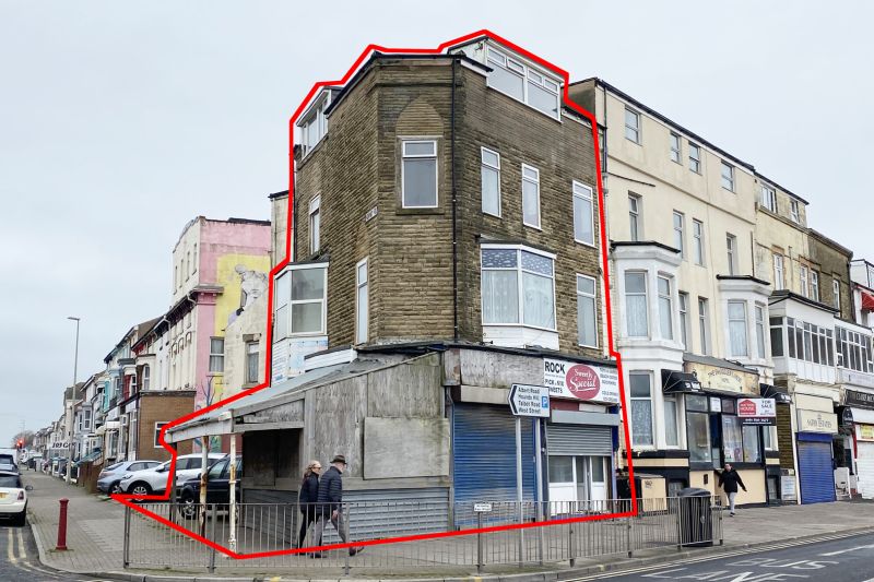 8 bed Commercial Investment For Auction