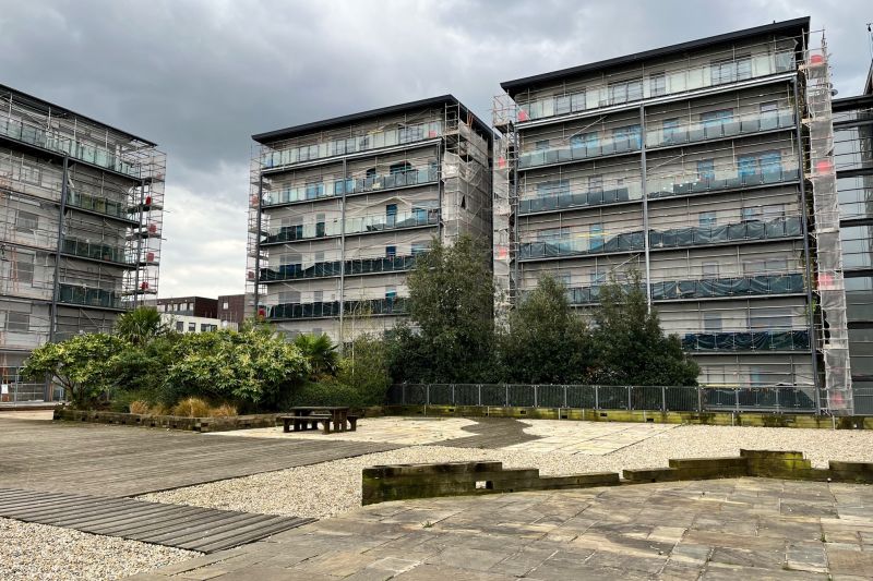 2 bed Flat For Auction
