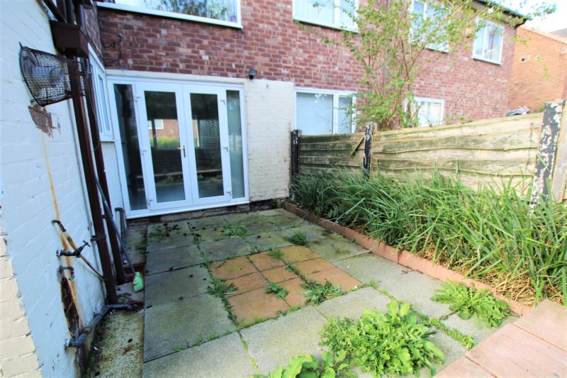 2 bed Ground Floor Flat For Sale
