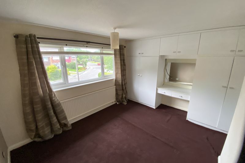 2 bed Semi-Detached House For Auction