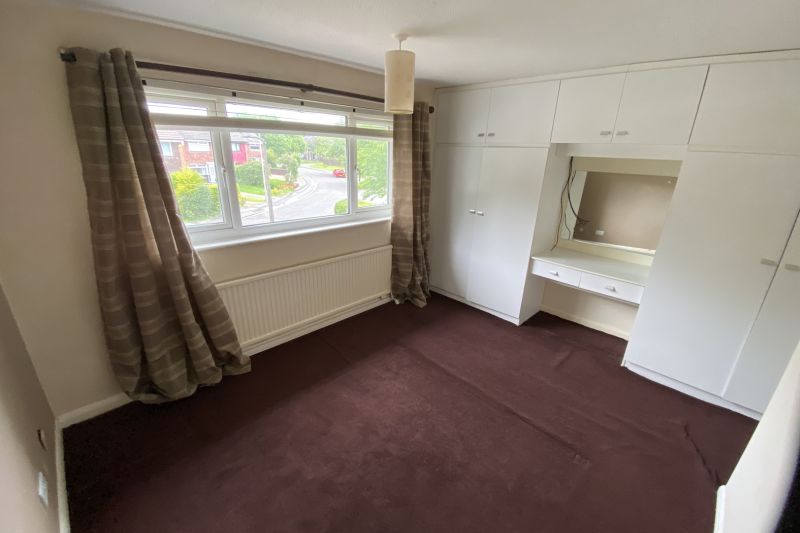 2 bed Semi-Detached House For Auction