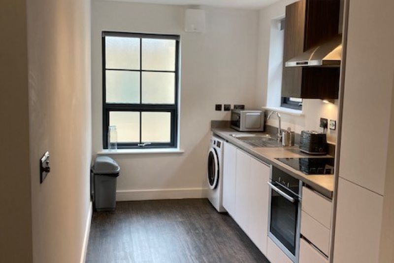 2 bed Flat Apartment For Auction