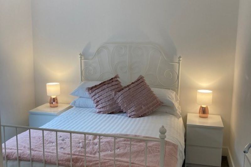 2 bed Flat Apartment For Auction