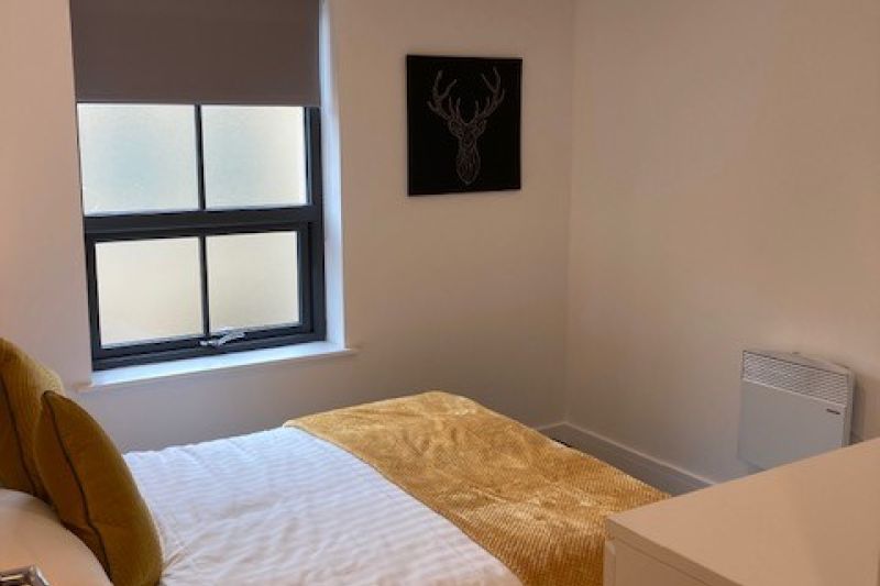 2 bed Flat Apartment For Auction