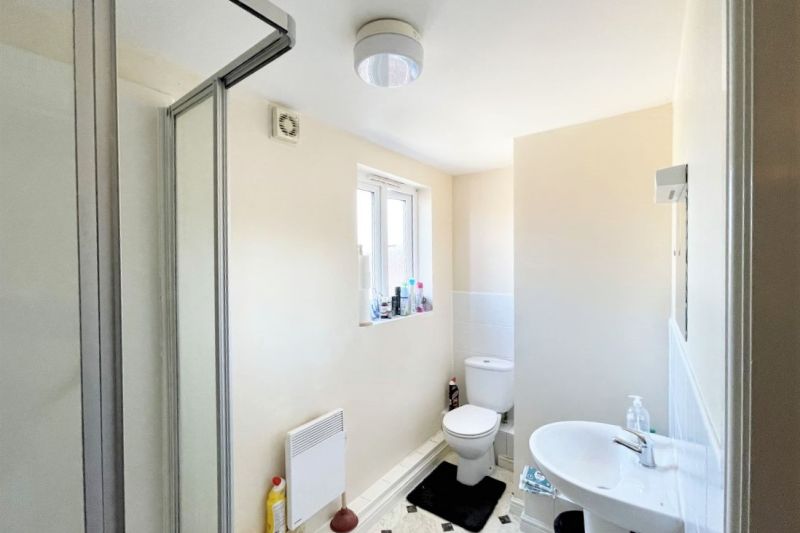 2 bed Apartment For Auction