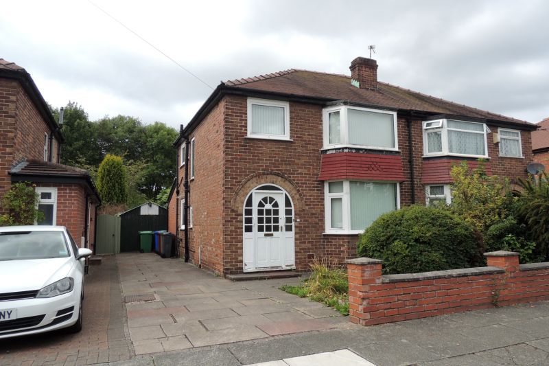 3 bed Semi-Detached House For Auction