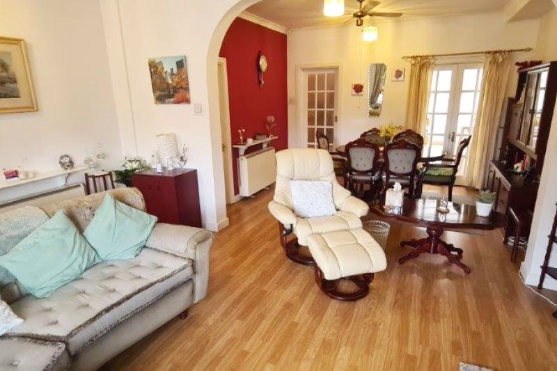 4 bed Terraced House For Auction