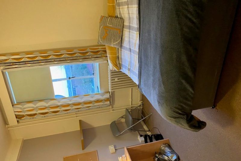 1 bed Flat For Auction