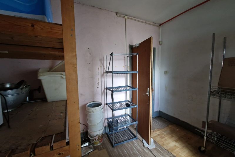 Takeaway Commercial For Auction