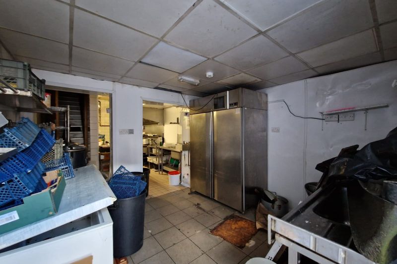 Takeaway Commercial For Auction