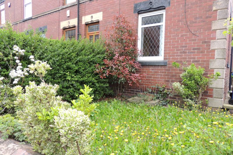 4 bed End Terrace House For Auction