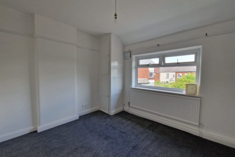 3 bed Semi-Detached House For Auction