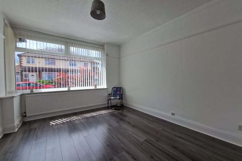 3 bed Semi-Detached House For Auction
