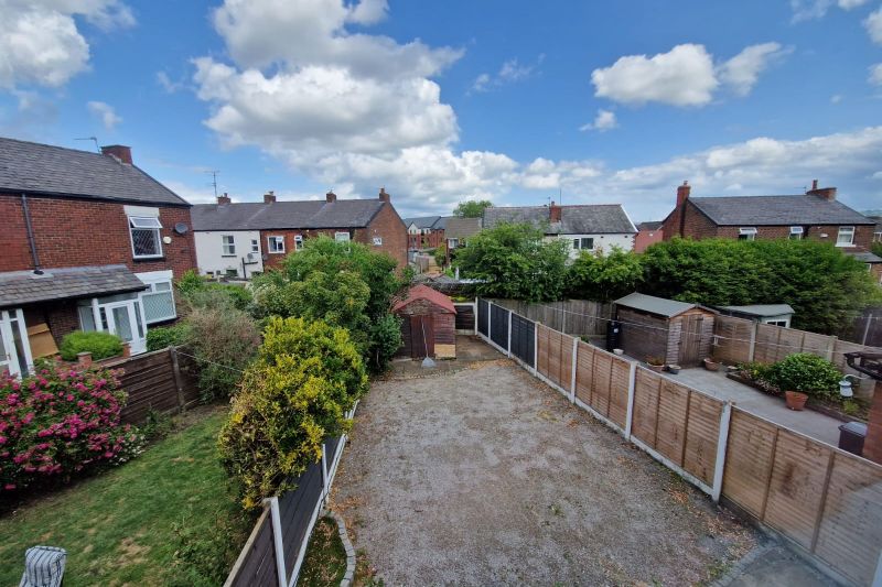 3 bed Semi-Detached House For Auction