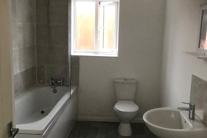 3 bed Terraced House For Auction