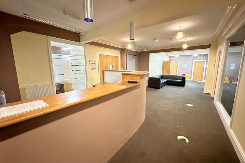 2 bed Mixed Use Commercial For Auction