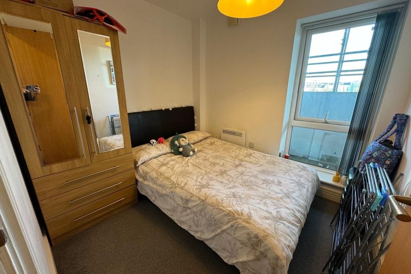 2 bed Apartment For Auction