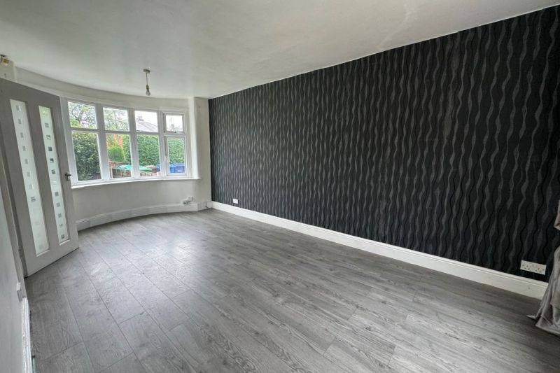 3 bed Semi-Detached House For Auction