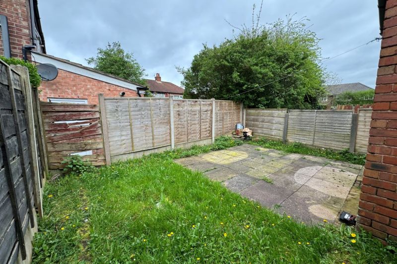 3 bed Semi-Detached House For Auction