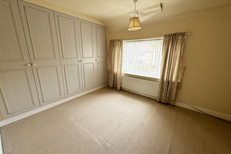 3 bed Semi-Detached House For Auction
