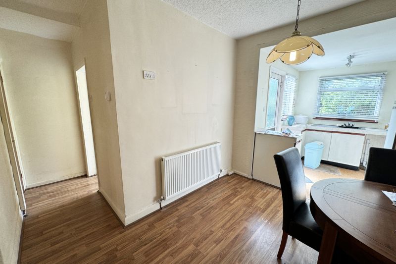 3 bed Semi-Detached House For Auction
